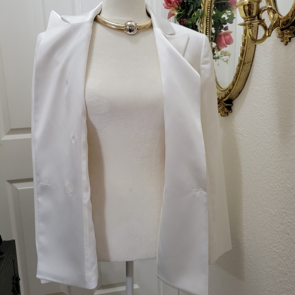 Business Blazer - Picture 7 of 15